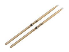 Bâtons de noyer à pointe en nylon Promark 747
